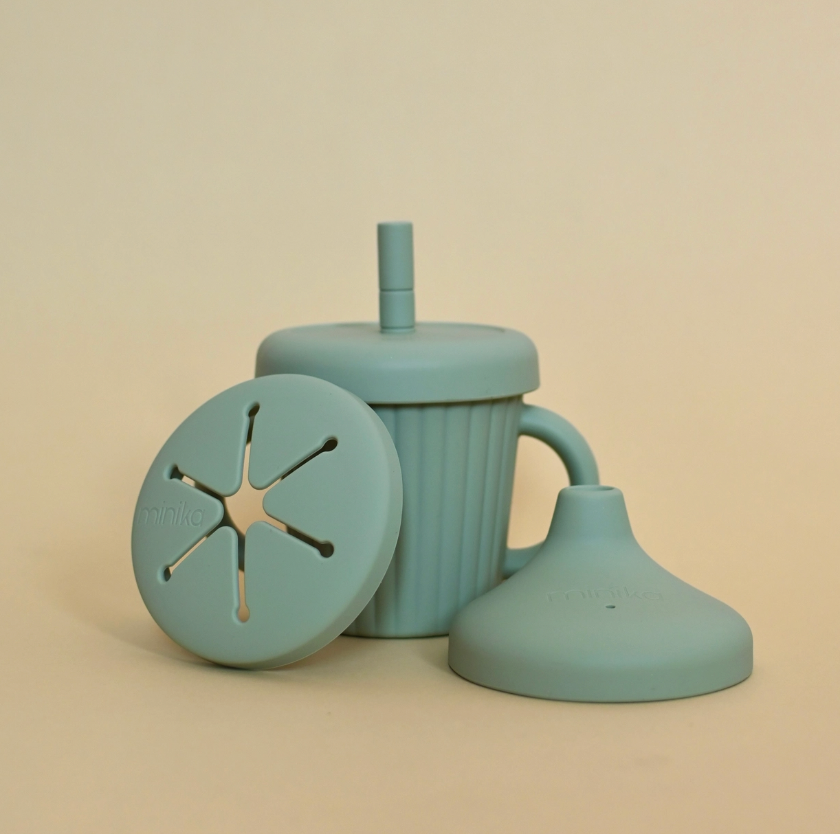Baby Gear - Minika STAINLESS STEEL CUP with 3 different Silicone LIDS!