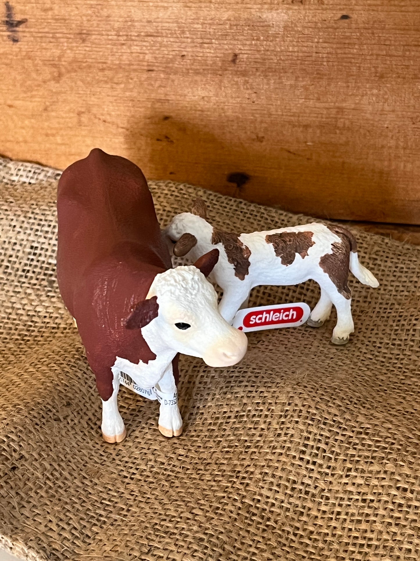 Farm Animals for Dollhouse Play - HEREFORD COW by Schleich