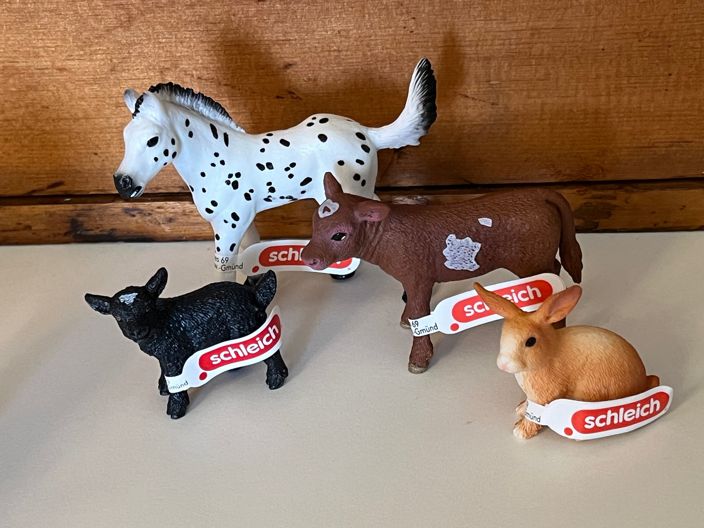 Farm Animals for Dollhouse Play - HEREFORD CALF by Schleich