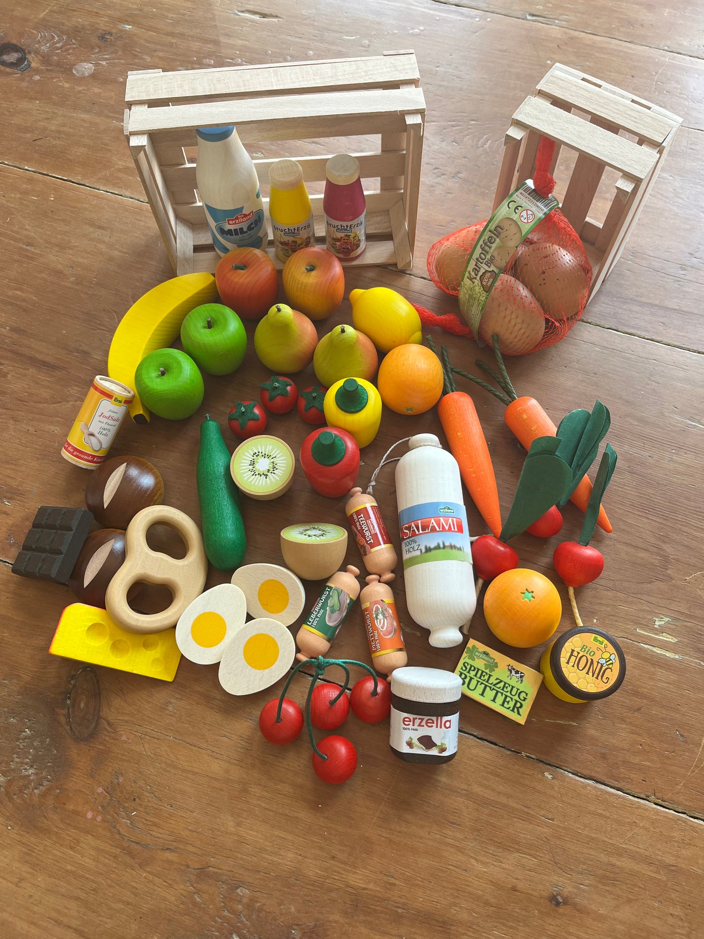 Kitchen Play Food - Wooden BOX OF GROCERIES: FRUIT, VEGGIES, DAIRY, 52 pieces!