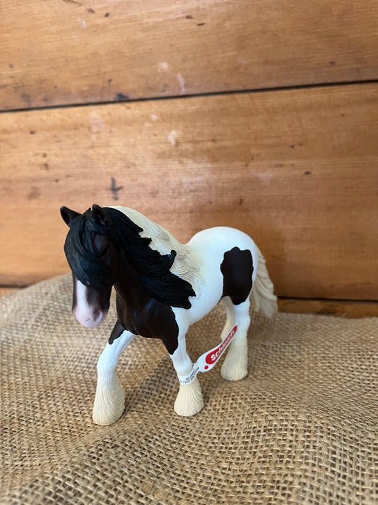 Farm Animals for Dollhouse Play - GYPSY VANNER HORSE by Schleich