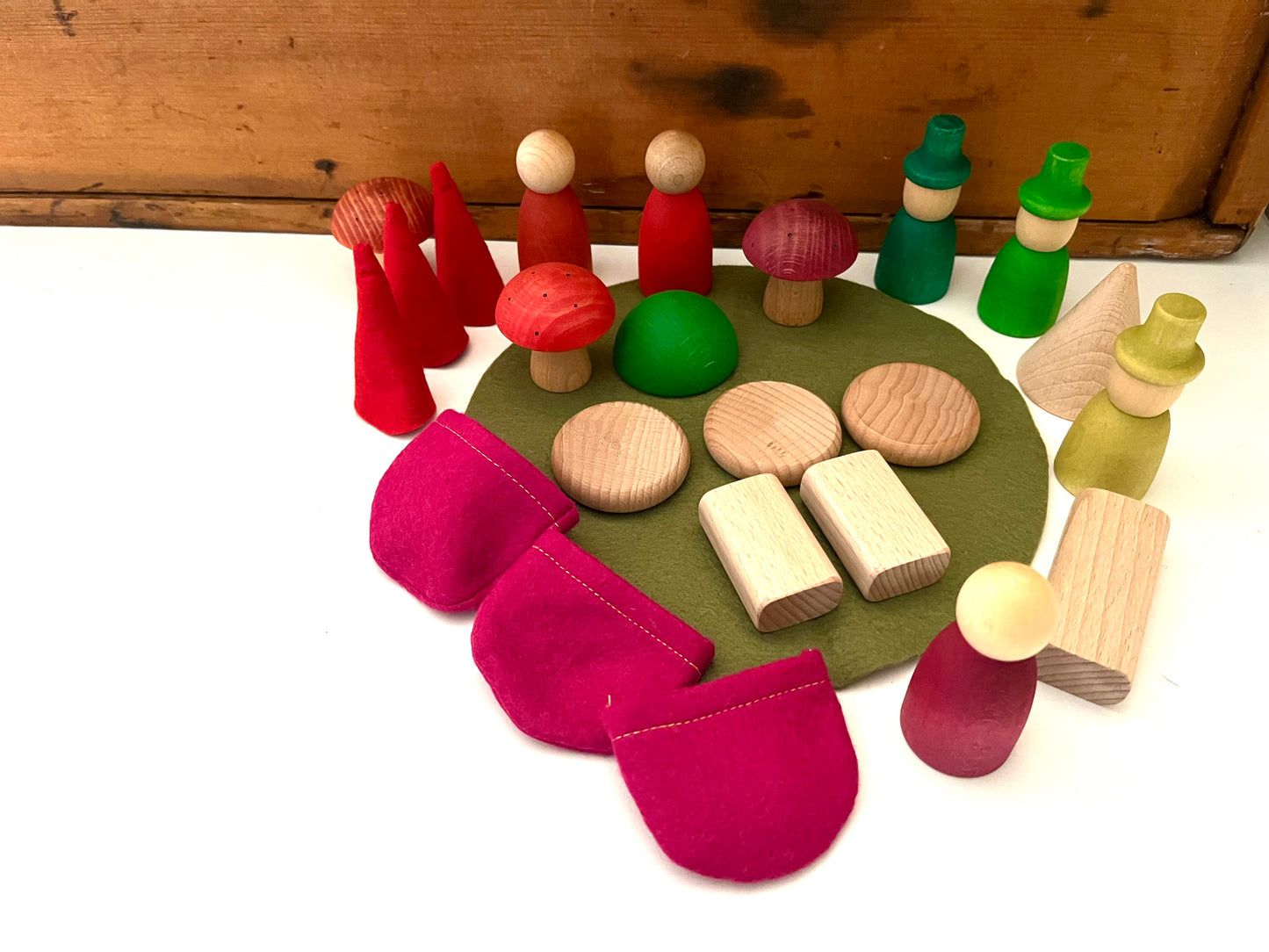 Wooden Toy by Grapat - NINS OF THE FOREST, 24 pieces!