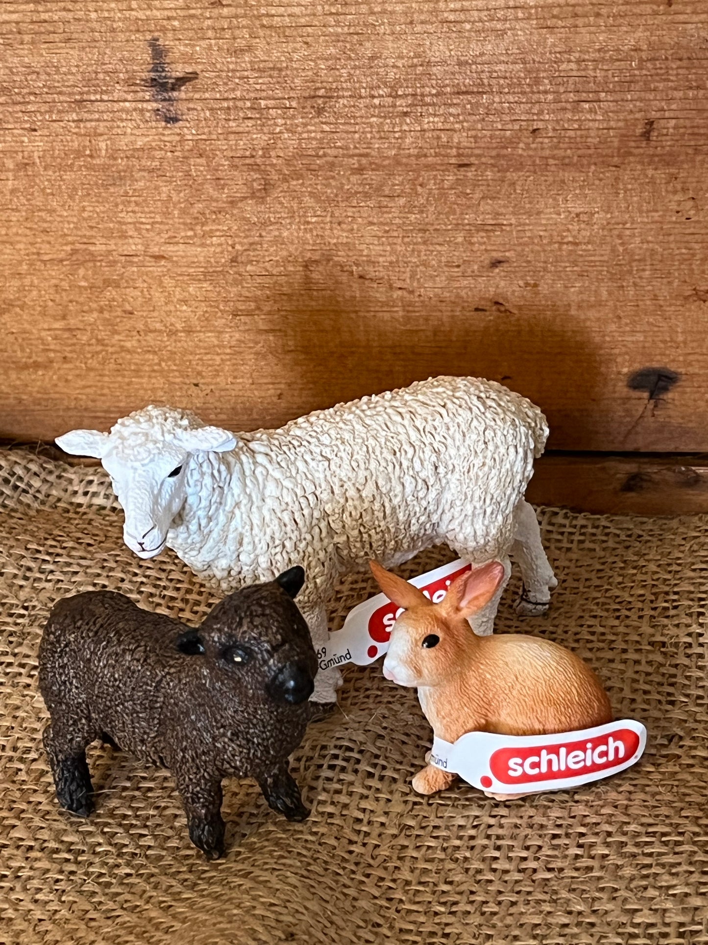 Farm Animals for Dollhouse Play - SHETLAND SHEEP by Schleich