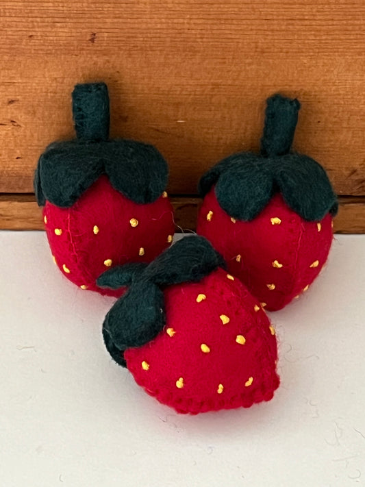 Kitchen Play Food - Wool Felted STRAWBERRY, 3 Strawberries!