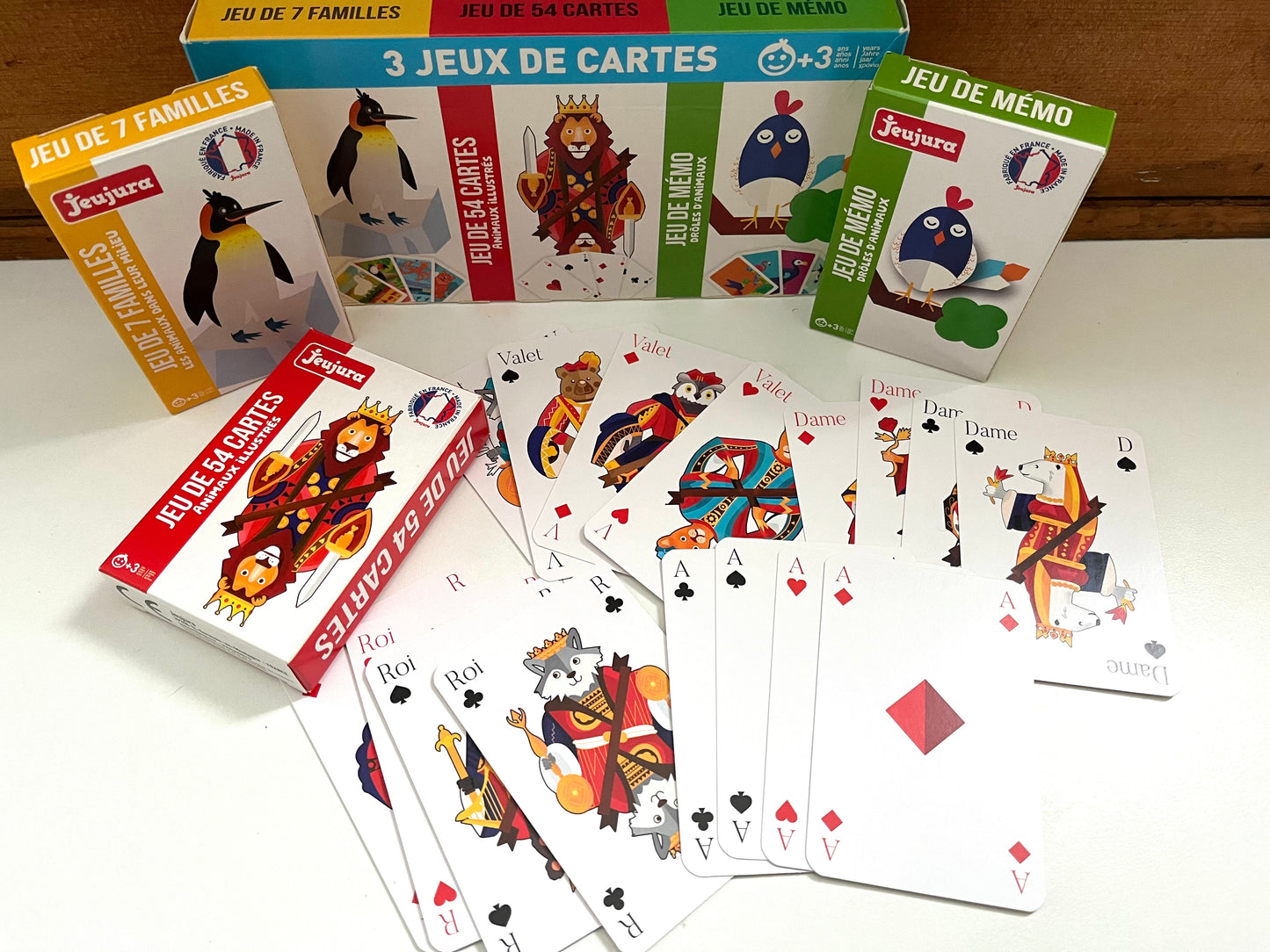 Ensemble d'activités - 3 JEUX DE CARTES ! - 7 familles, de la mémoire et un jeu de 52 cartes payantes !