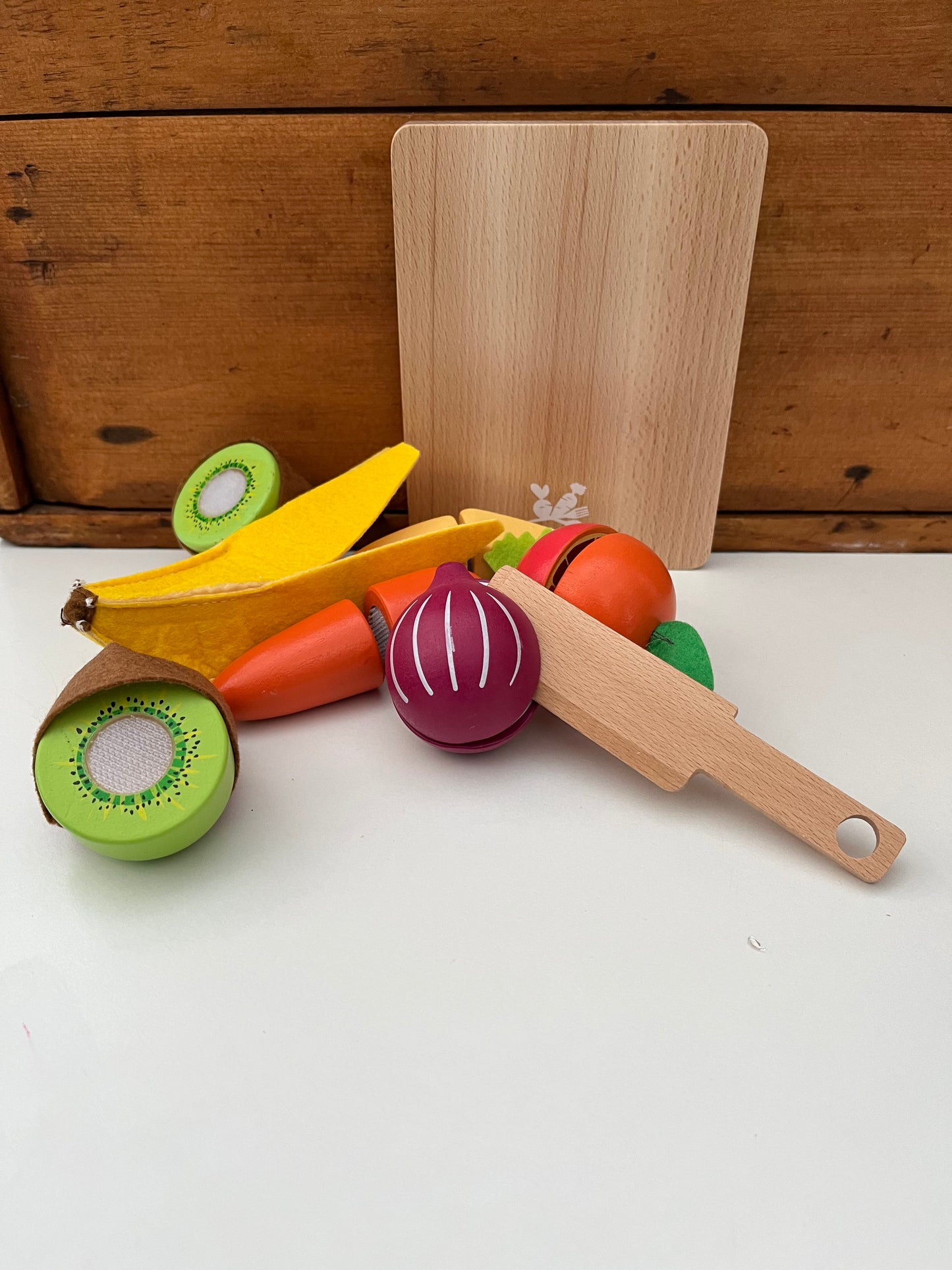 Kitchen Play Food - Wooden CUTTING FRUITS AND VEGETABLES, 15 pieces!