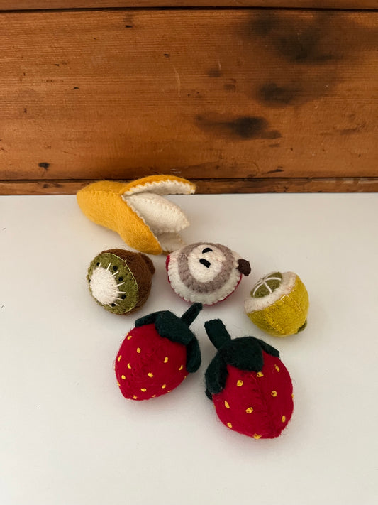 Kitchen Play Food - Wool Felted FRUIT SET, 6 Fruit pieces!