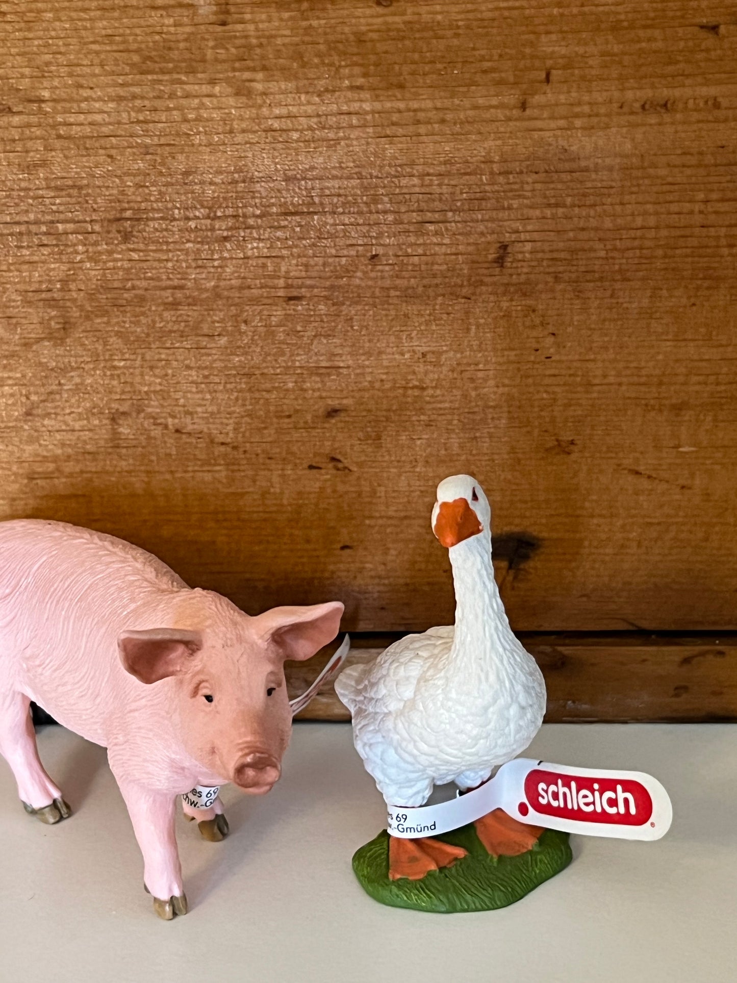 Farm Animals for Dollhouse Play - GOOSE by Schleich