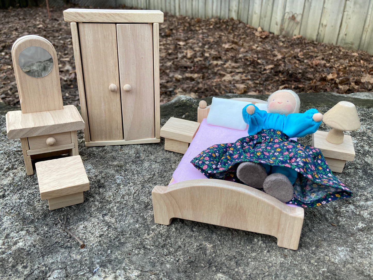 Wooden Dollhouse Furniture - BEDROOM, with Double Bed