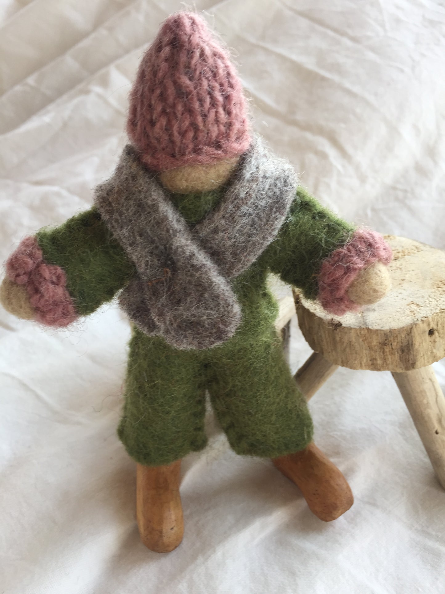 Dollhouse WOODLAND DOLLS with LODEN GREEN WOOL CLOTHING, 2 dolls!