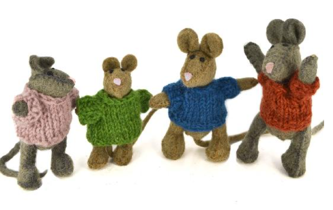 Dollhouse Play - Wool Felted MOUSE FAMILY
