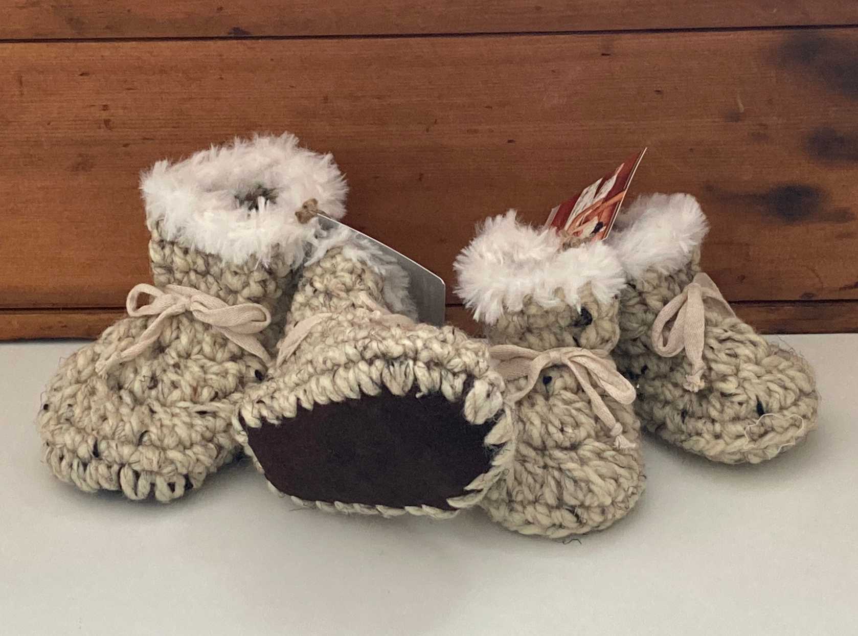 Baby slippers deals canada