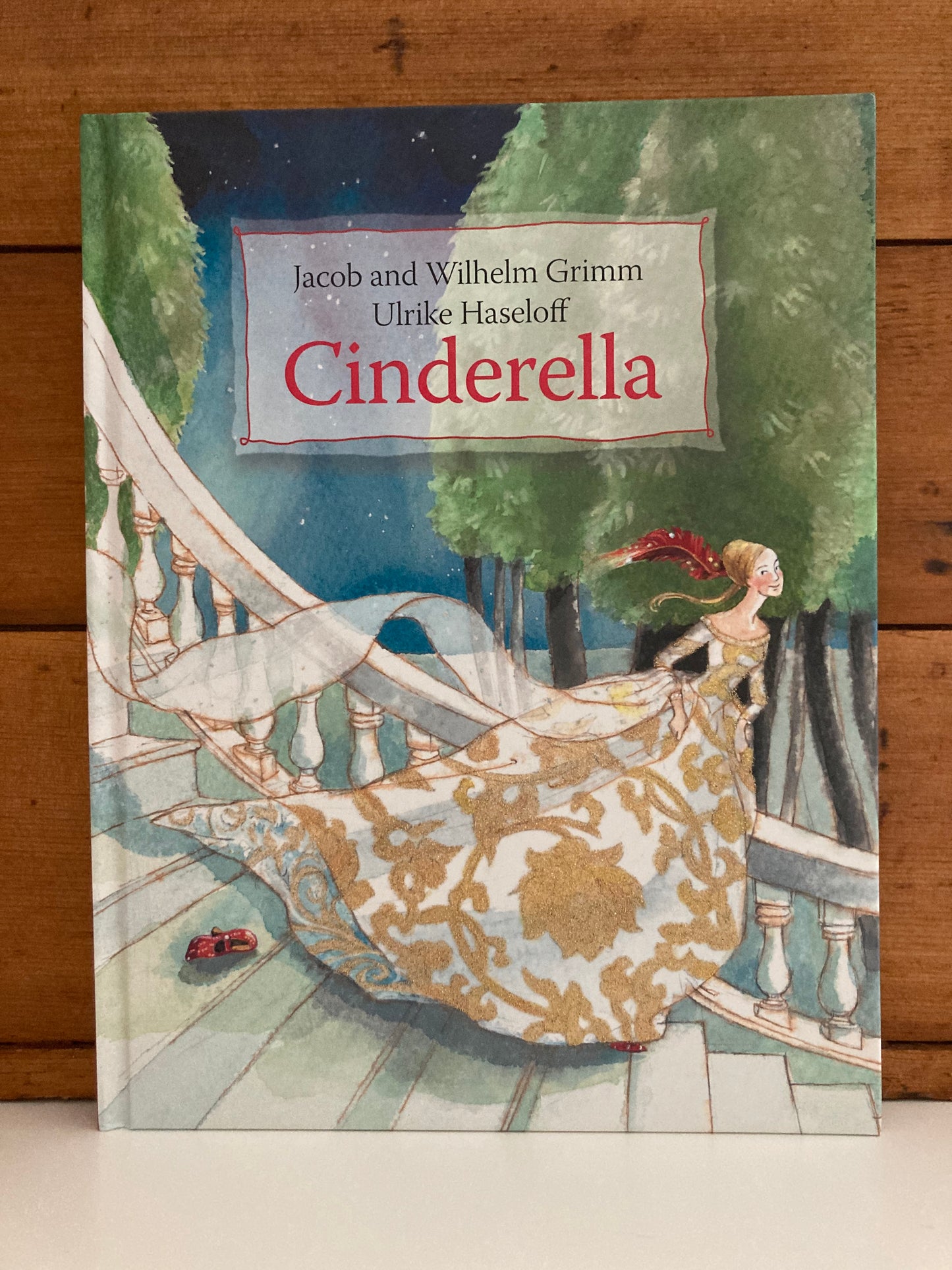 Livre de conte de fées pour enfants - CENDRILLON