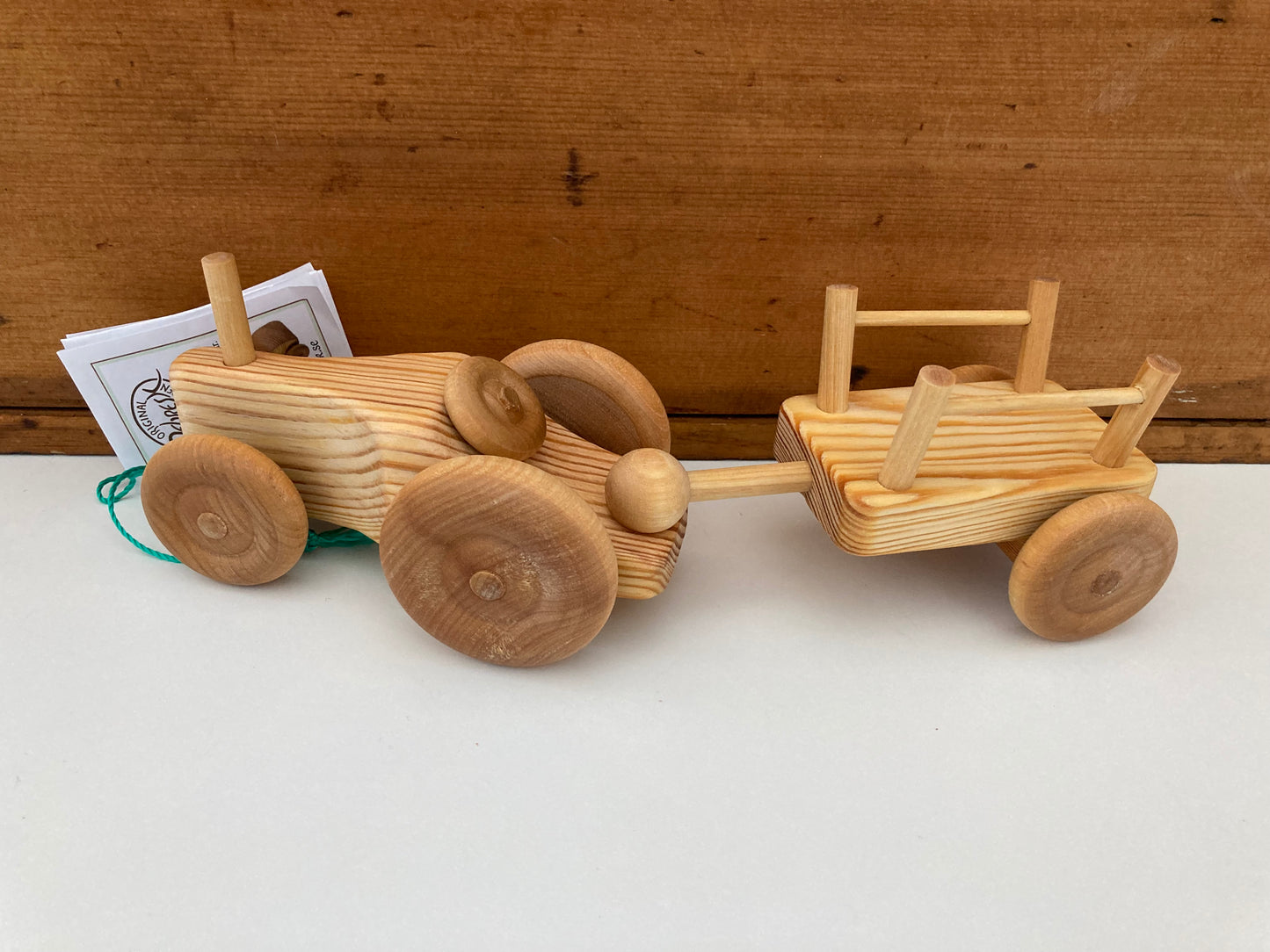 Wooden Toy - Debresk TRACTOR WITH TRAILER, Small size