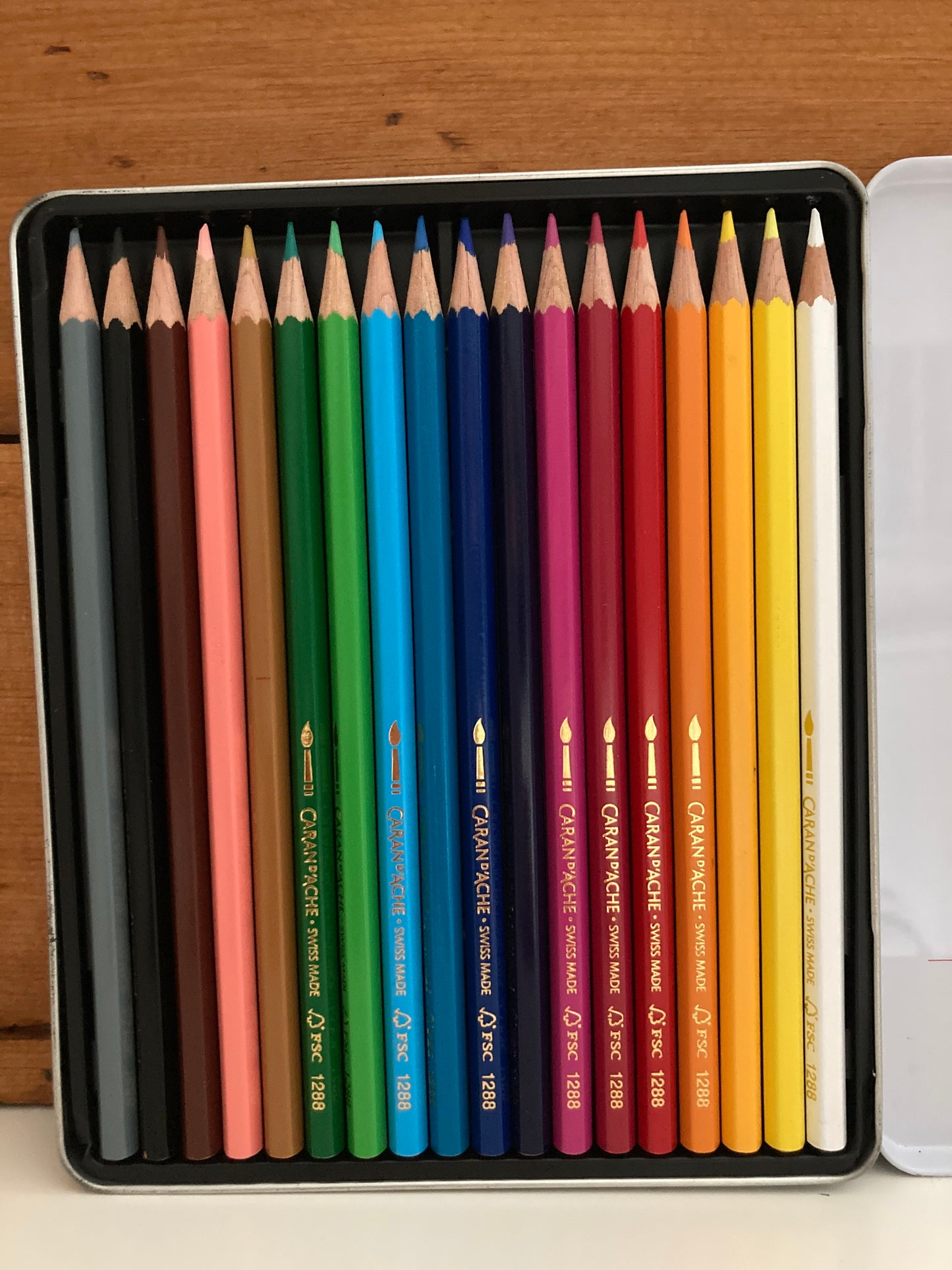 Crayons de Couleur, Art - 18 COULEURS CARAN D'ACHE