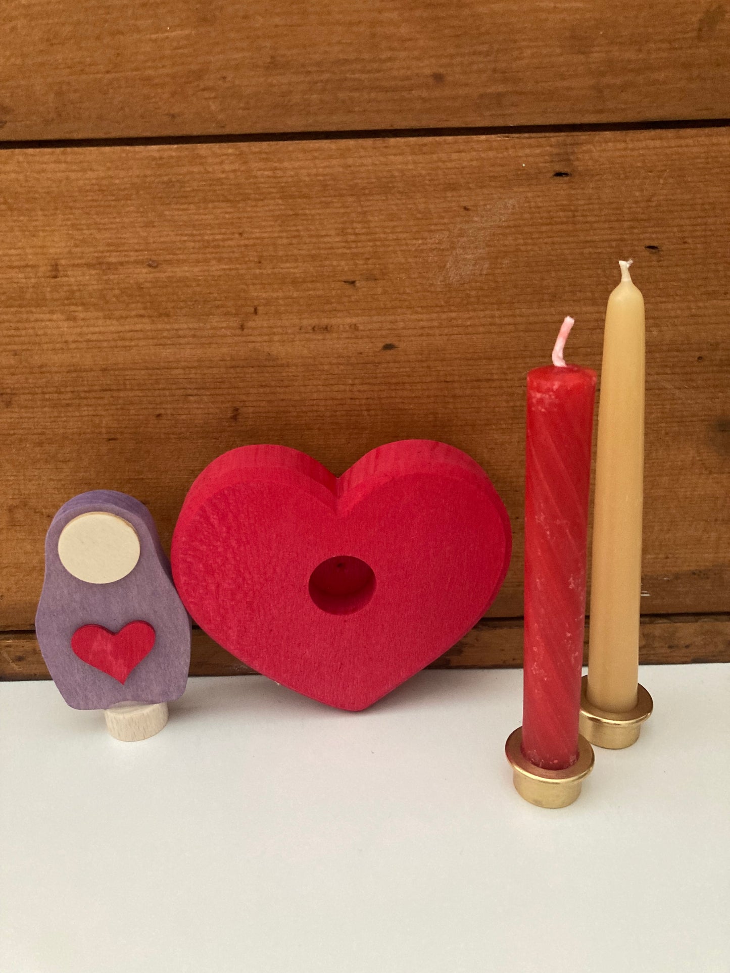 Déco en Bois par Grimm's - COEUR ROUGE avec un seul trou pour Bougie ou Figurine Déco