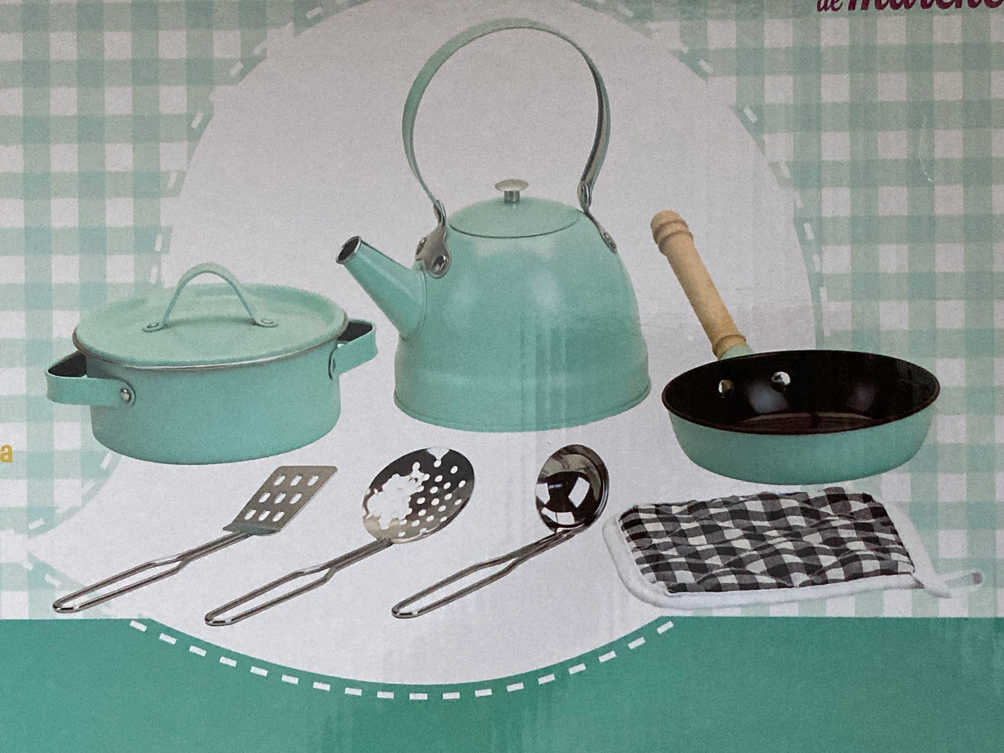 Kitchen Play VINTAGE COOKWARE SET, 7 pieces!