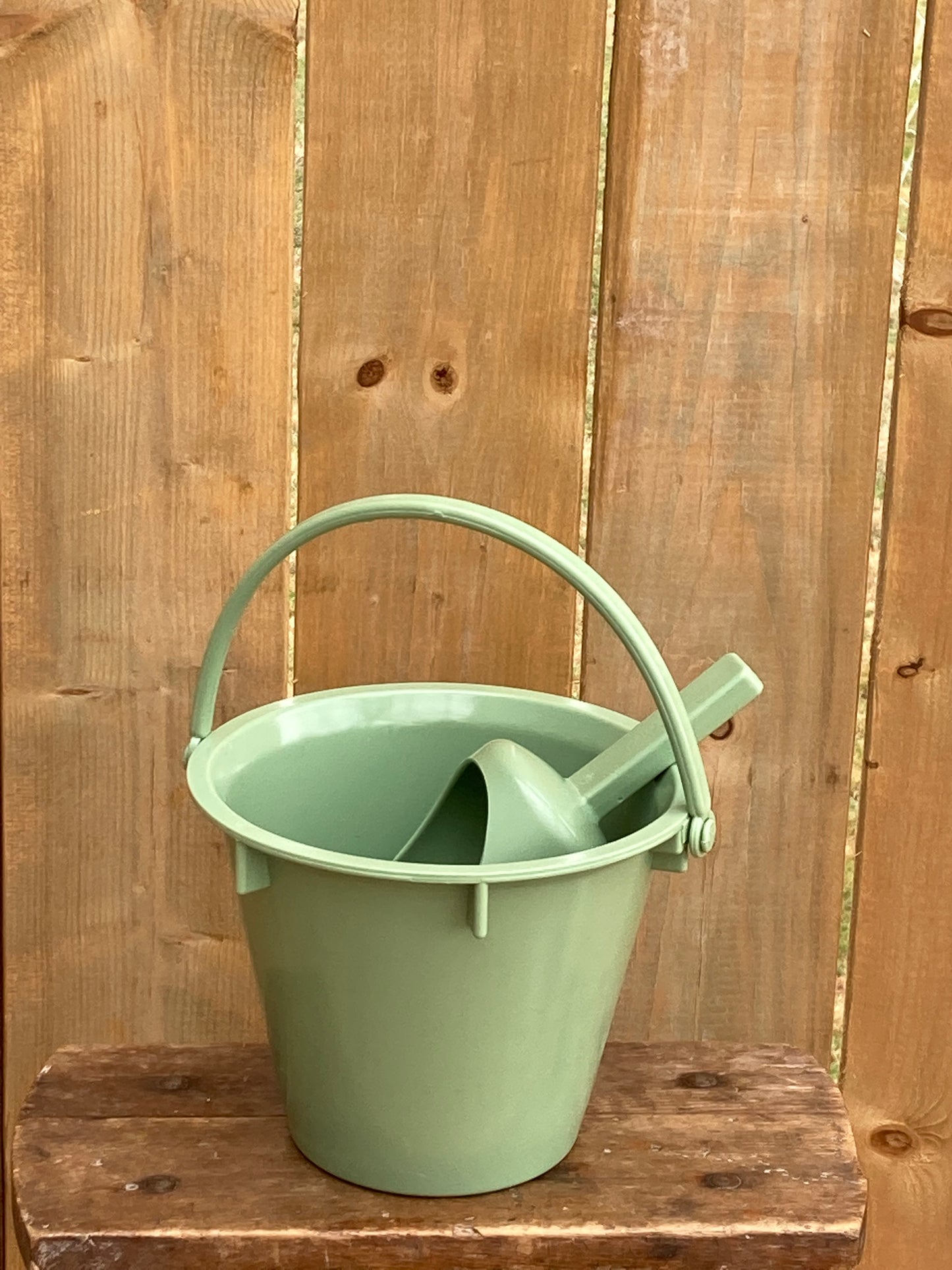 Child’s PAIL AND SHOVEL SET, Eco-Green!