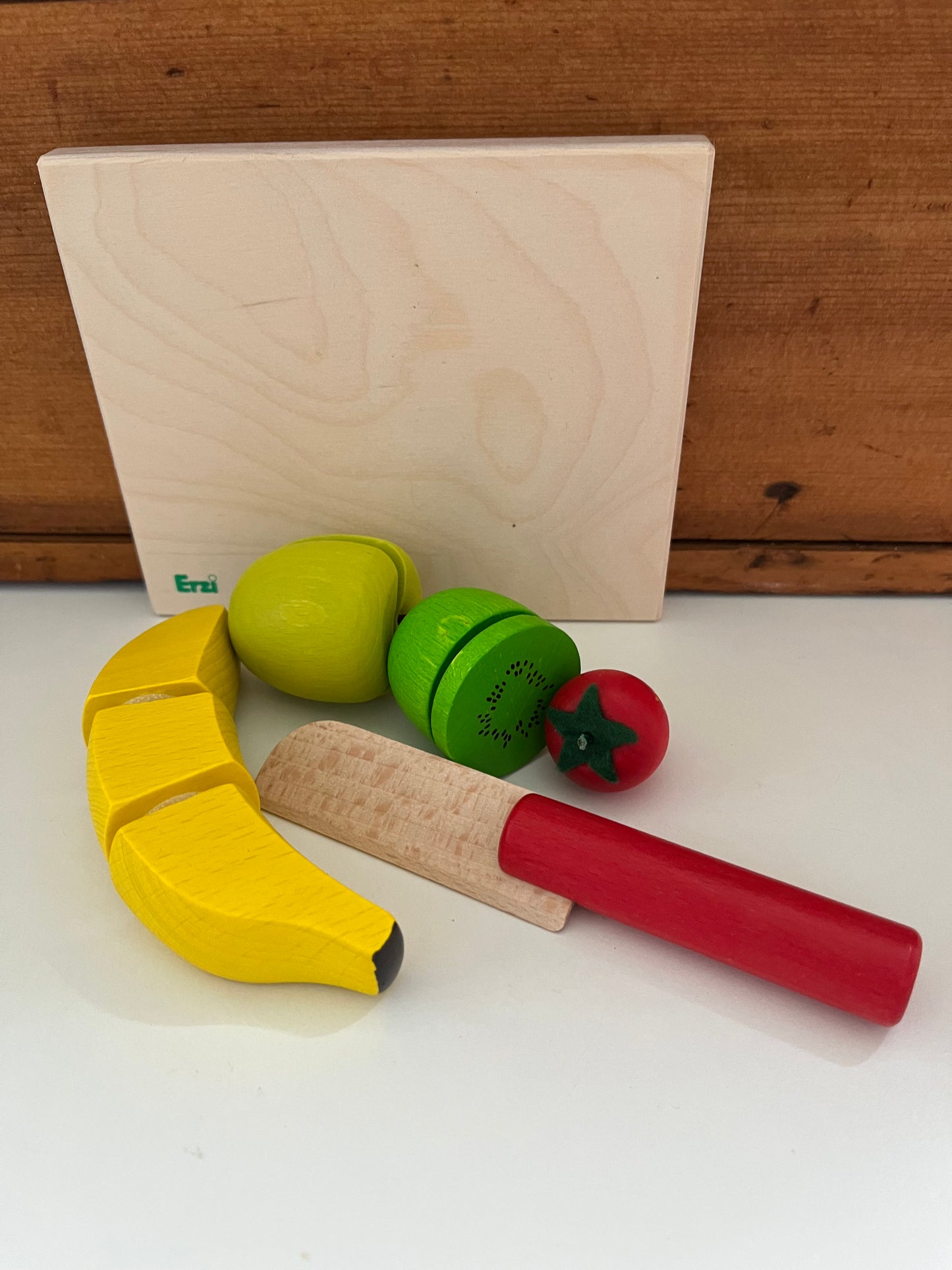 Kitchen Play Food - Ensemble de FRUITS à TRANCHES en bois, avec COUTEAU ET PLANCHE... 4 fruits !