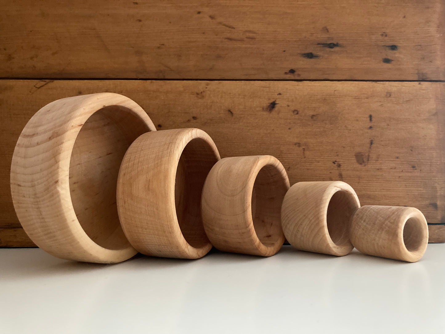 Wooden Toy - STACKING BOWLS, 5 bowls!