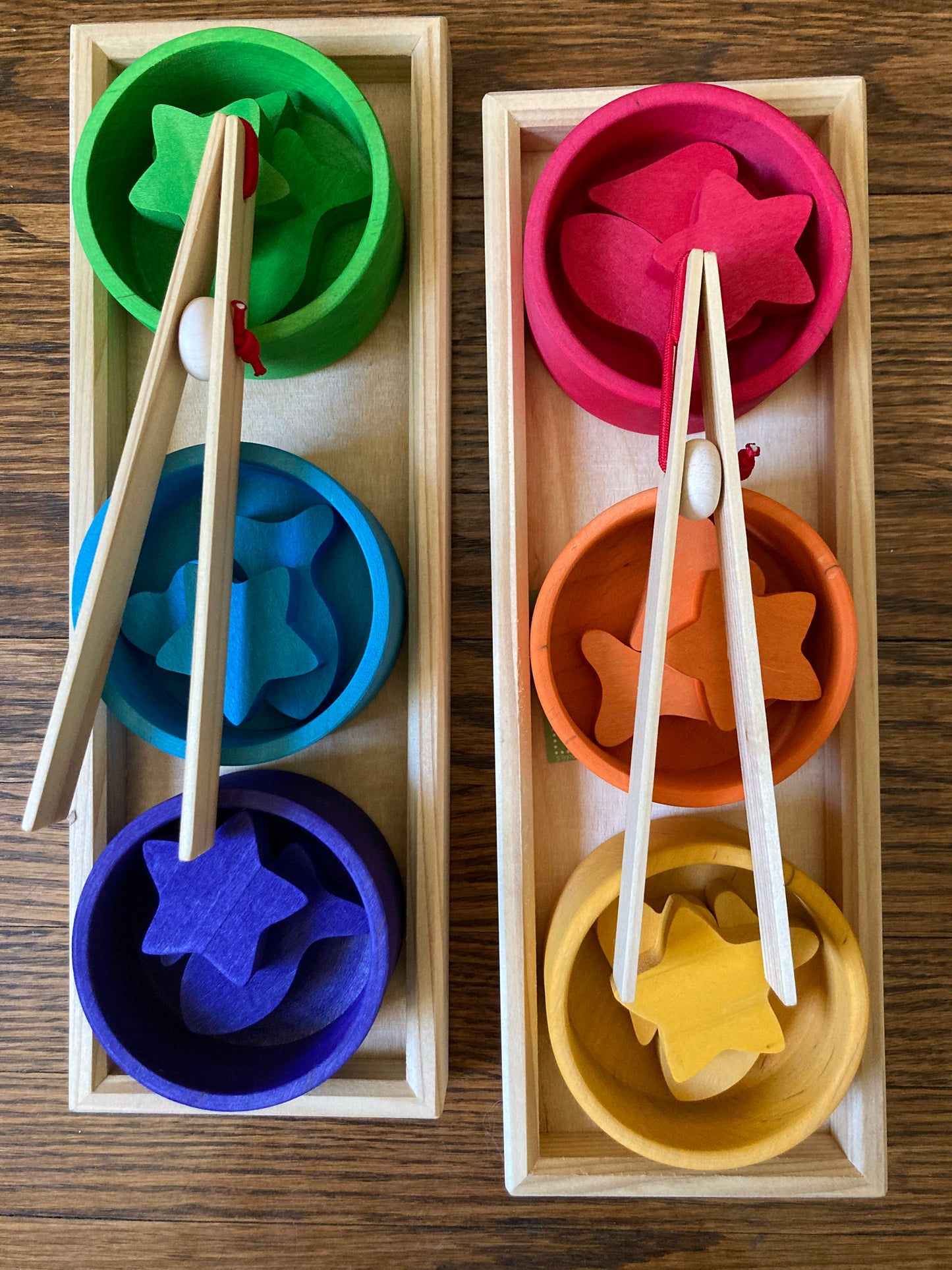 Wooden Toy Game - RAINBOW BOWLS SORTING SET, 28 pieces!