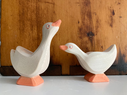 Wooden Dollhouse Play - GOOSE HEAD HIGH or GOOSE STANDING