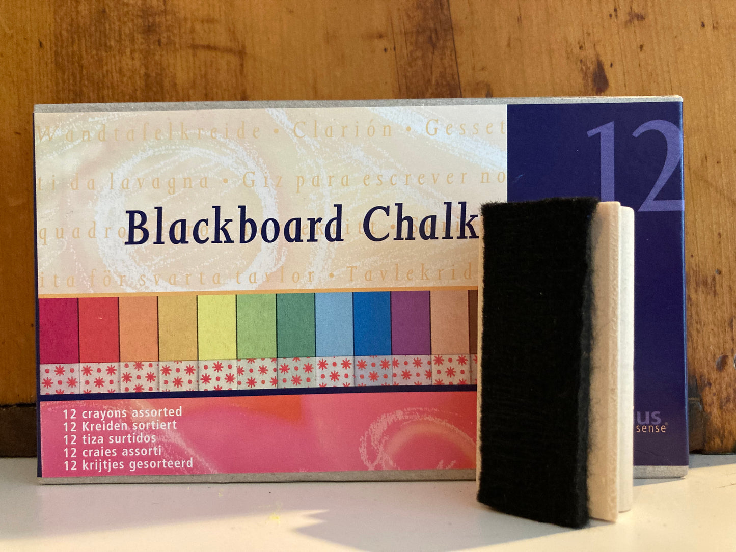 BLACKBOARD CHALK and ERASER, Art - 12 colours!