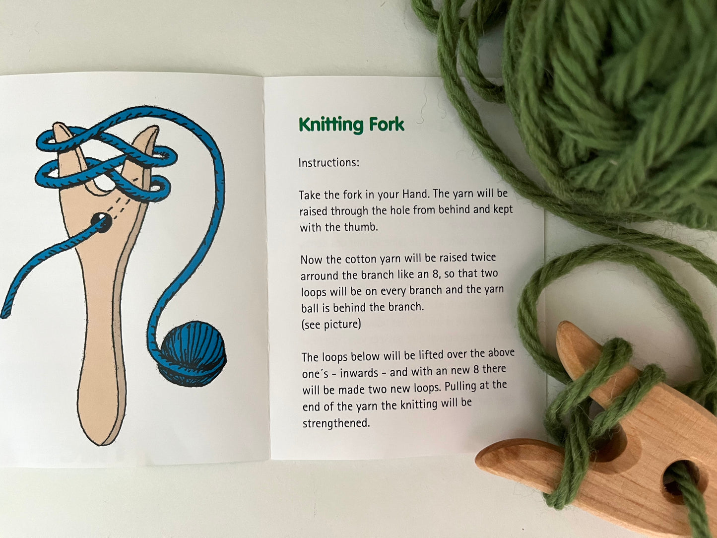 Crafting Tool - KNITTING FORK for wool ropes!