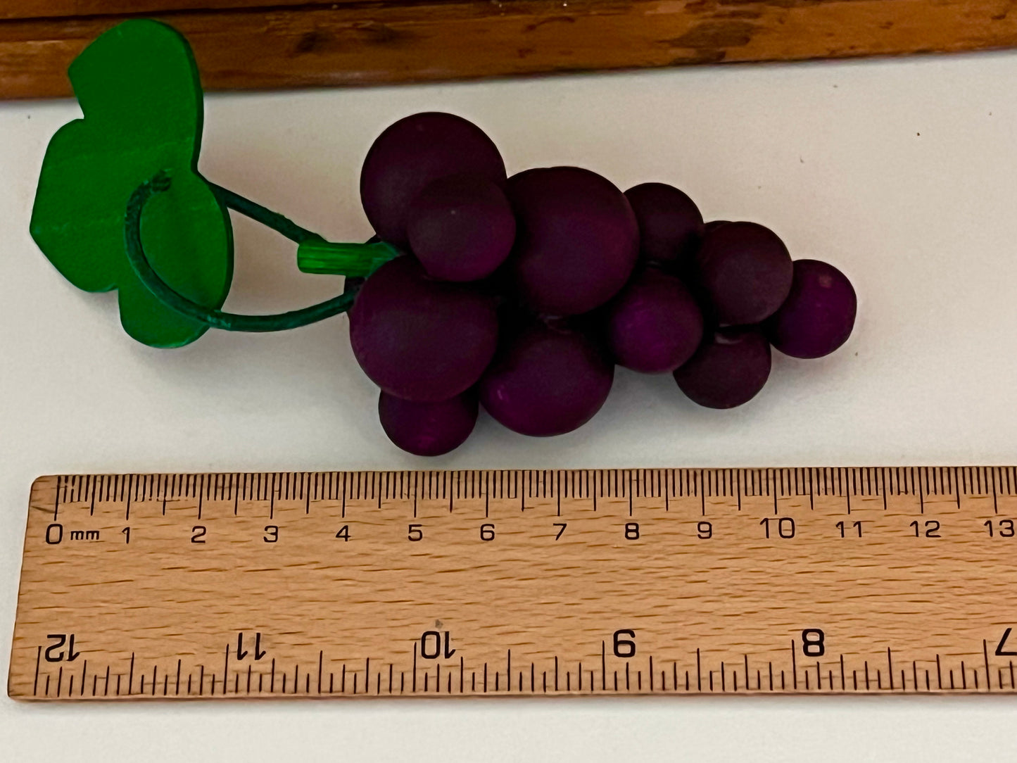 Kitchen Play Food - Wooden PURPLE GRAPES