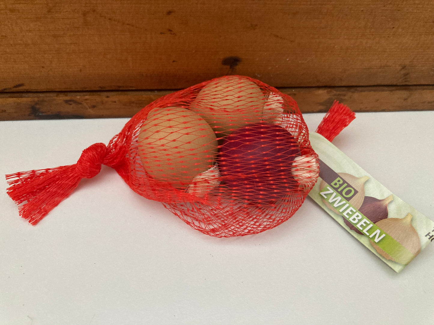 Kitchen Play Food - Wooden ONIONS-IN-A-NET, 4 pieces!