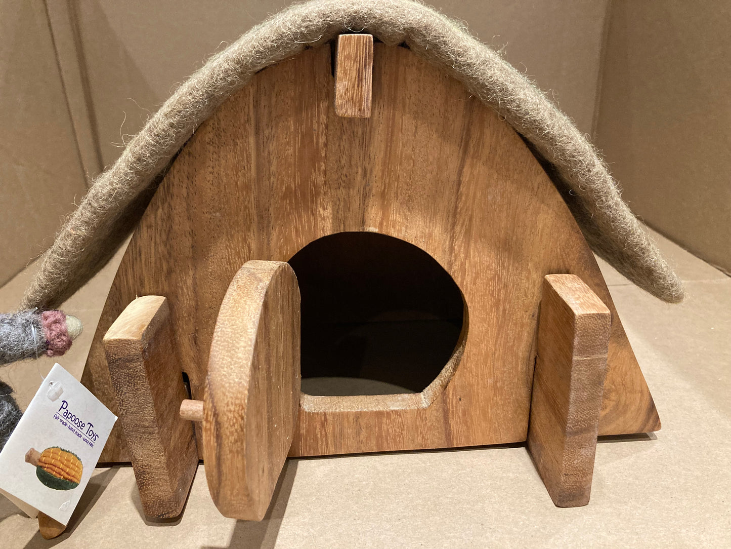 Dollhouse Play - Wooden HOBBIT HOUSE