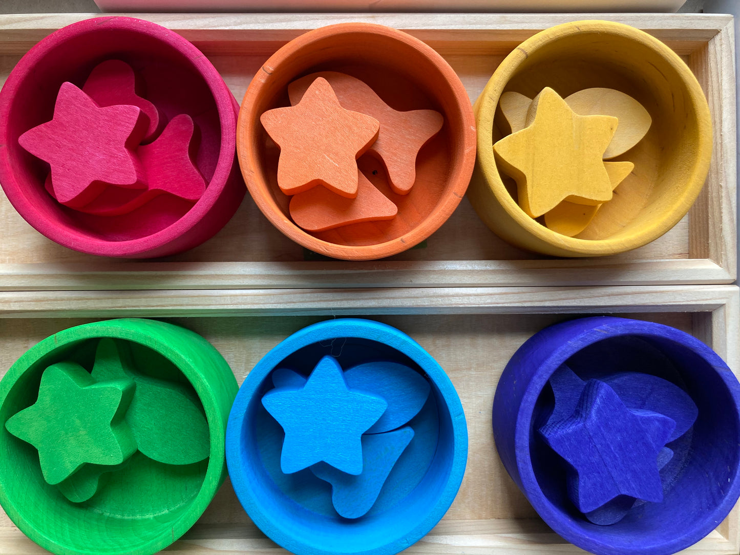 Wooden Toy Game - RAINBOW BOWLS SORTING SET, 28 pieces!