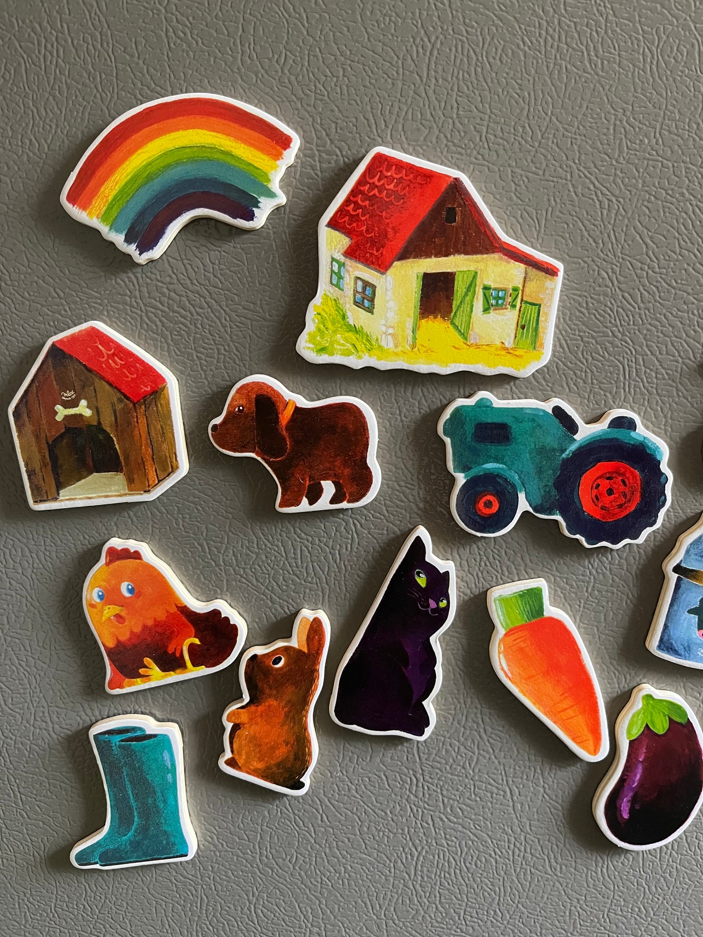 Acivity Set - Wooden MAGNETS, "On the Farm", 20 magnets!