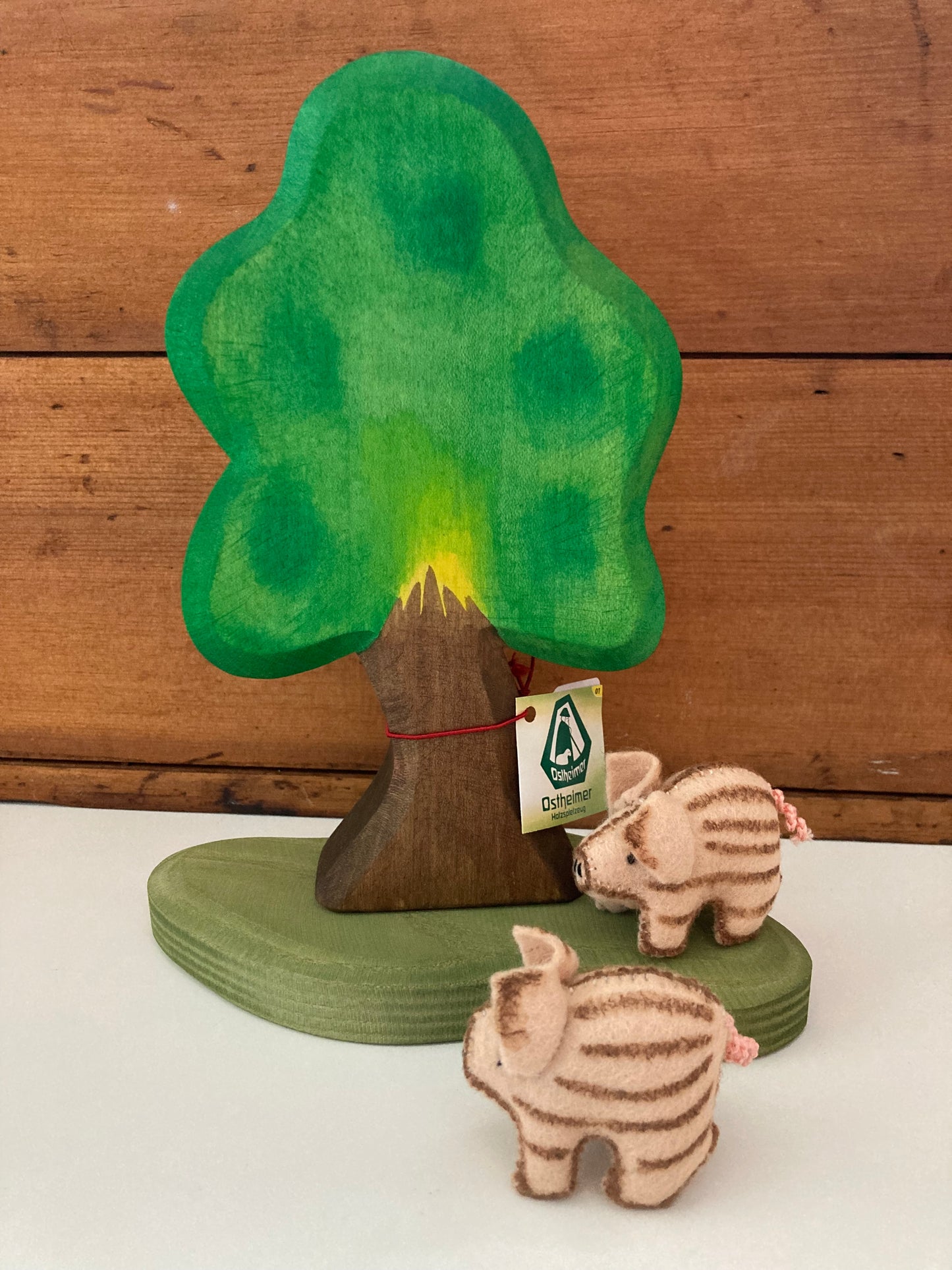 Wooden Dollhouse Play - OAK TREE