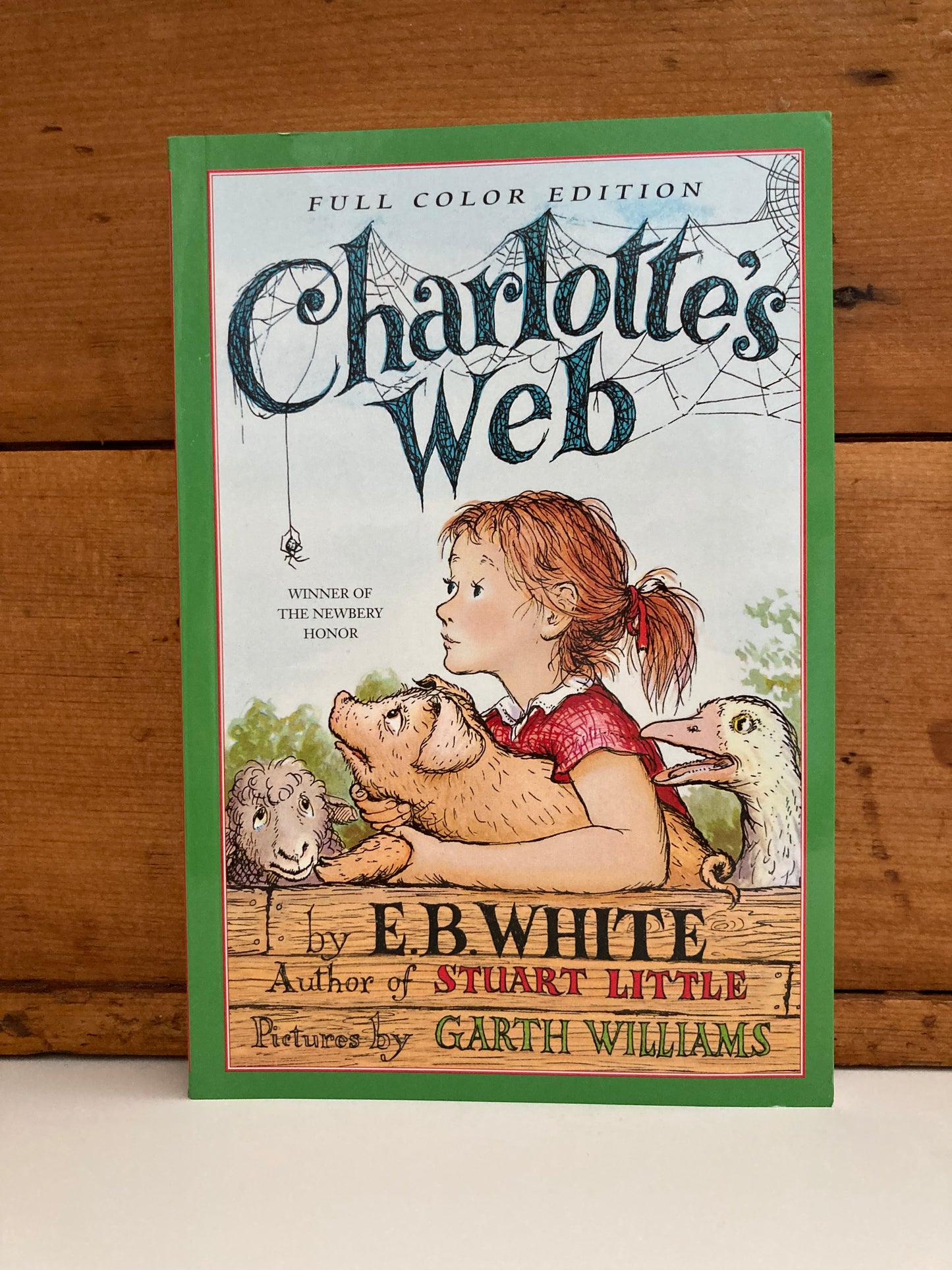 Livre de chapitres pour jeunes lecteurs - CHARLOTTE'S WEB