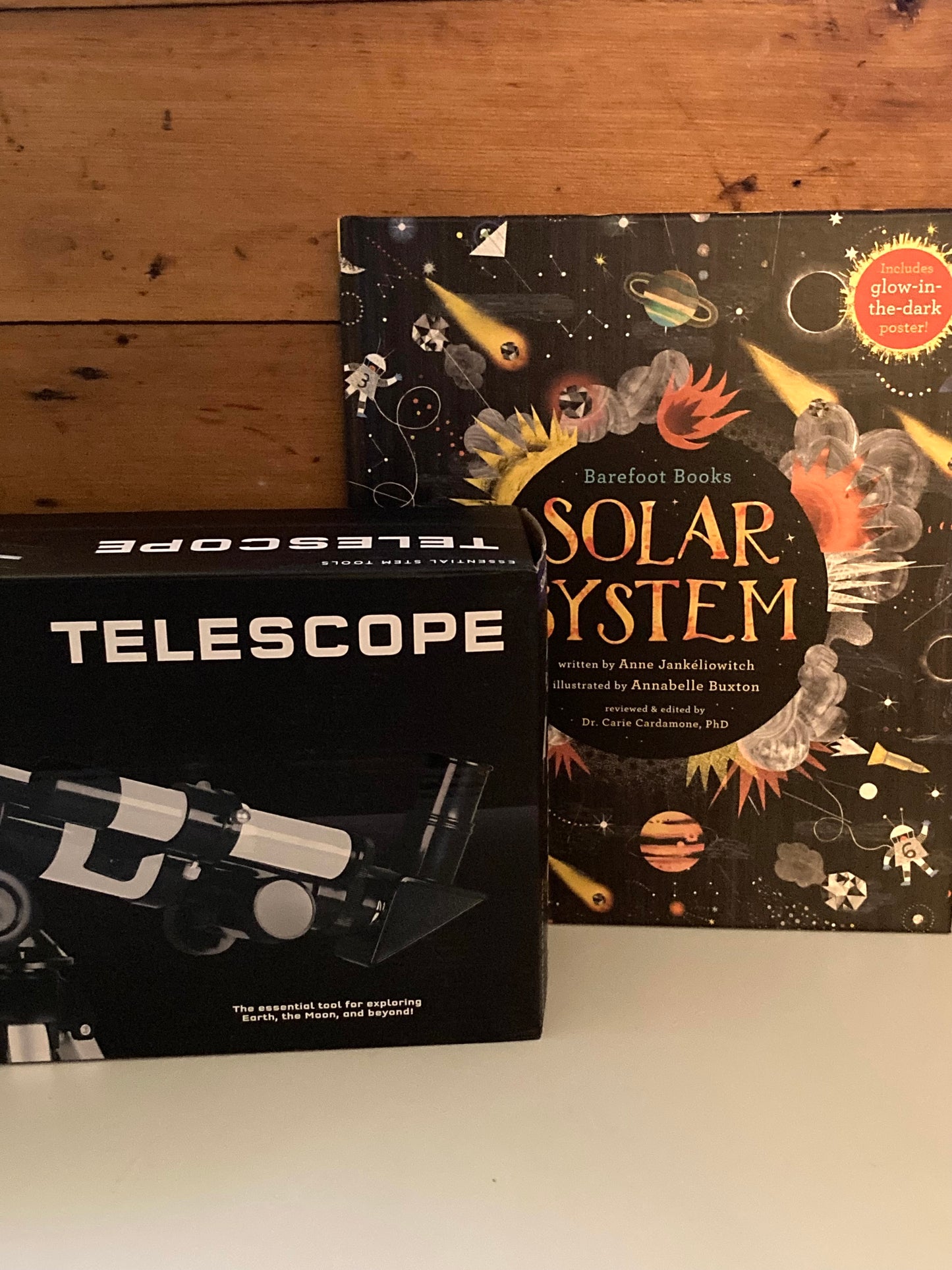 Educational Real Working TELESCOPE, with Tripod stand!