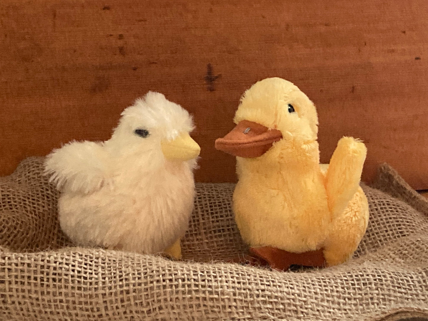 Marionnette à doigt en peluche - BÉBÉ CANARD