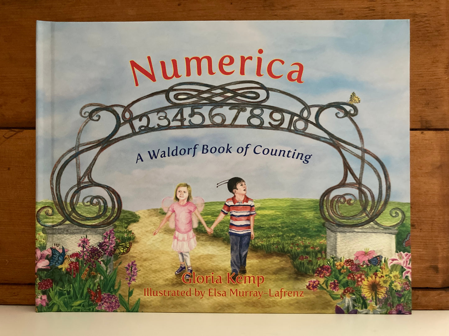 Educational Children's Picture Book - NUMERICA (A BOOK OF COUNTING)