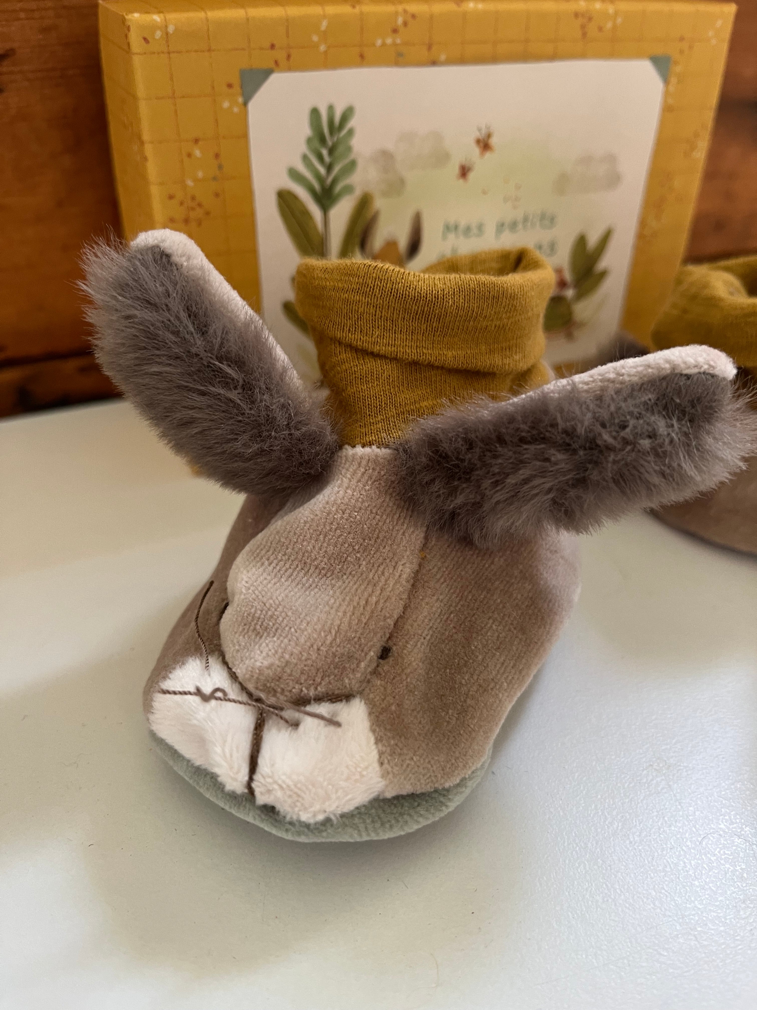 Newborn bunny outlet slippers