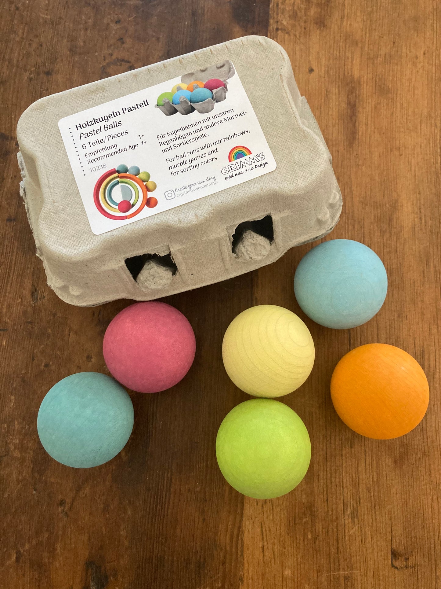 Wooden Toy - PASTEL BALLS