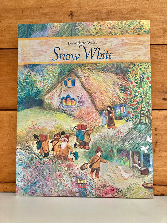 Children's Fairy Tale Book - SNOW WHITE