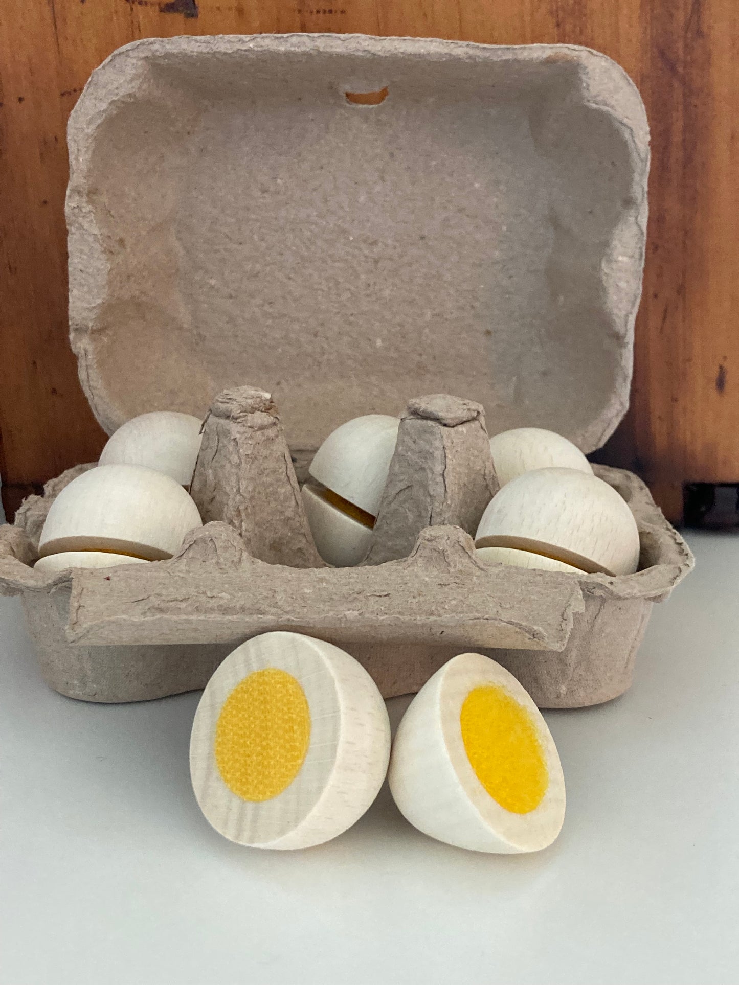Kitchen Play Food - Wooden EGGS..."can be sliced in half!"