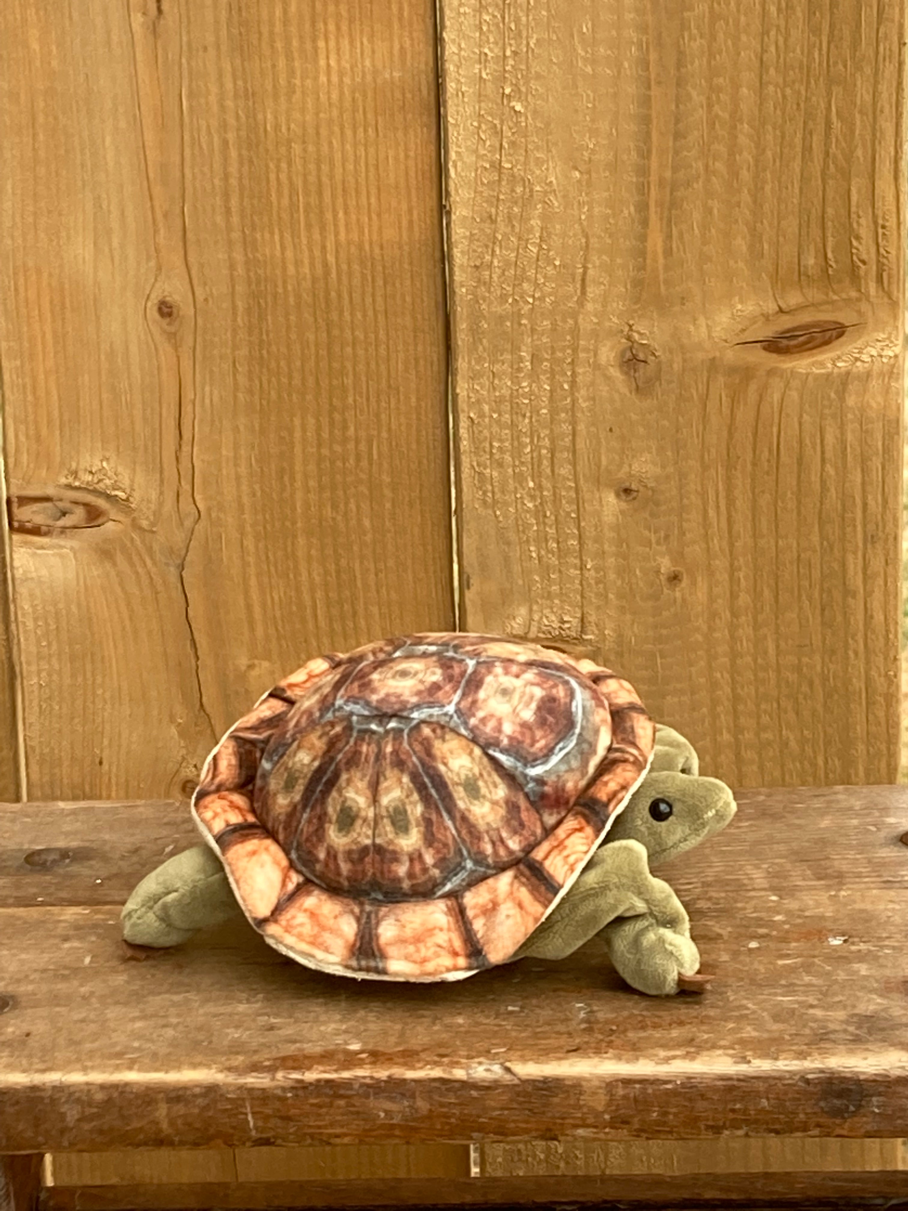 Tortoise finger hot sale puppet