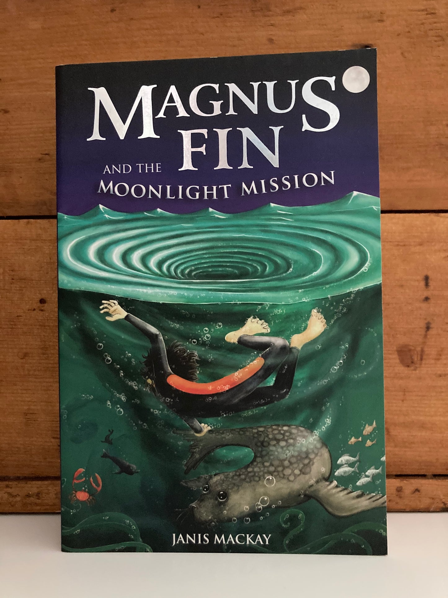 Chapter Books for Older Readers - MAGNUS FIN TRILOGY BOOKS