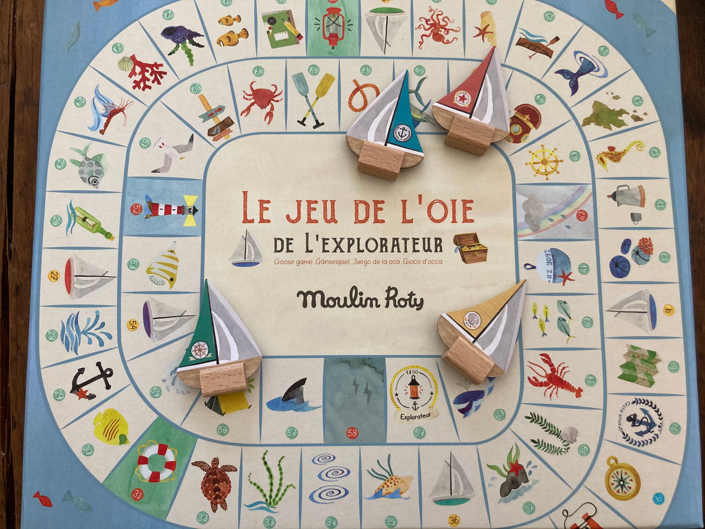 Coffret de jeu de société - EXPLORATIONS